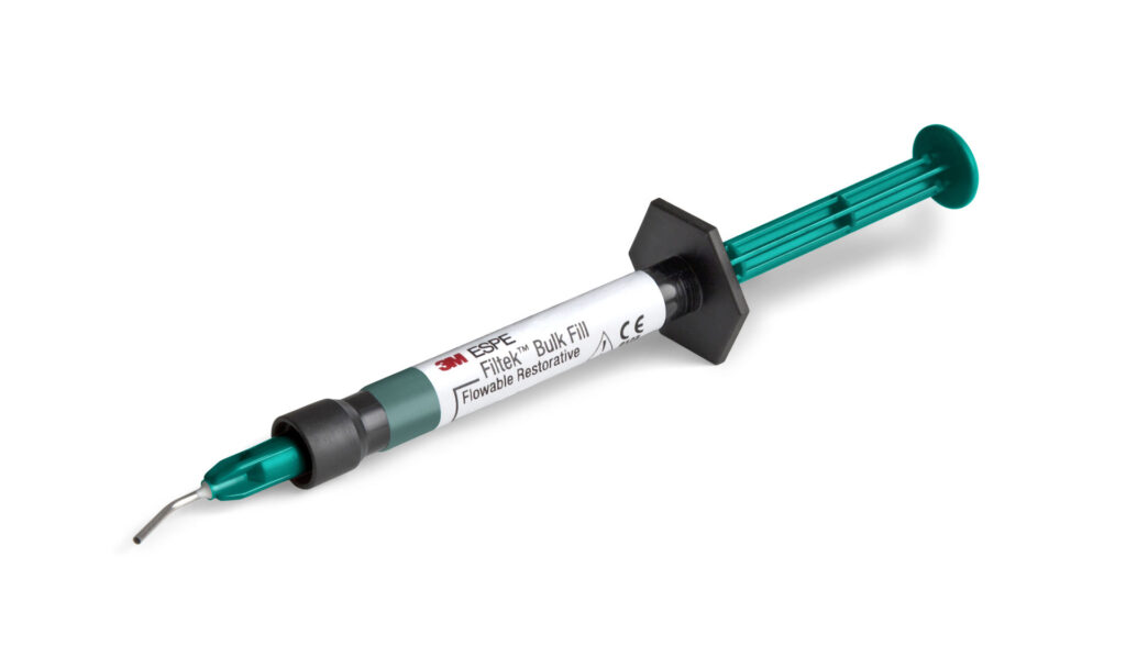 3M™ Filtek™ Bulk Fill Restaurador Fluido, 2 jeringas de 2 g tono A3, 4862A3